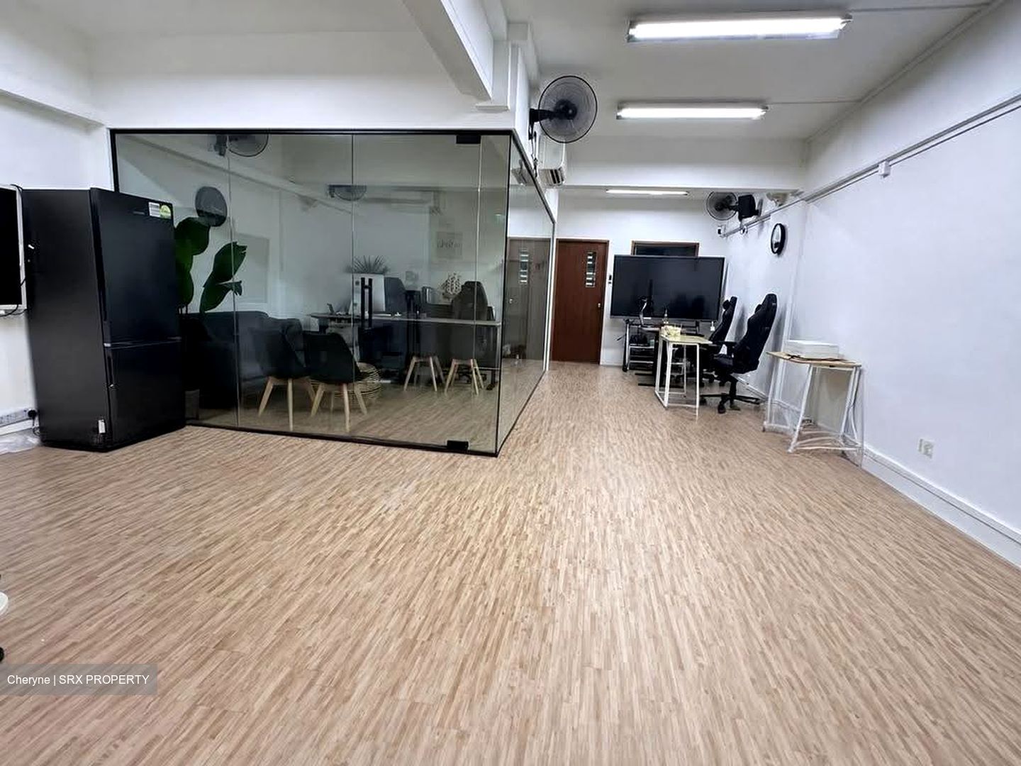 Tampines Street 21 (D18), Office #607904161